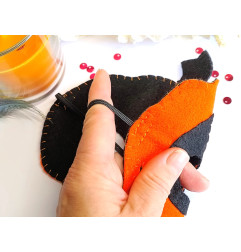 angry-pumpkin-mask-ditte-mp40-6