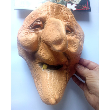 Witch face mask with warts
