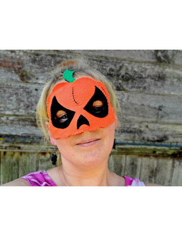 Pumpkin mask